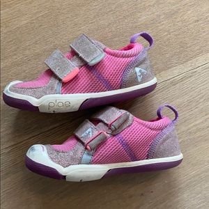 Plae toddler 8.5 pink
